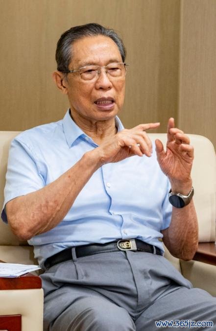 新冠病毒阳性率升高钟南山发声提示！确诊新冠后不要拖延 高危东谈主群需相配防卫